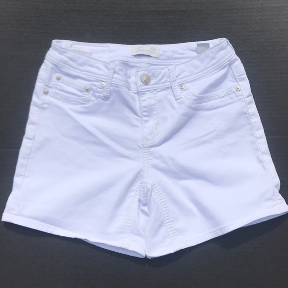 Seven7 Pants - Seven7 White Denim Jean Shorts EUC